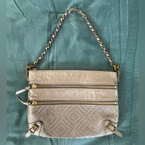 NEW Elliott Lucca Mari Metallic Bronze Leather Flat Zippers Bag